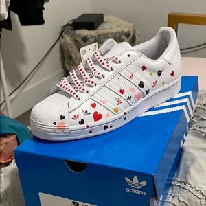 Worn once Adidas superstars